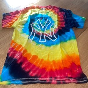 New Era New York Yankees tie dye T-shirt